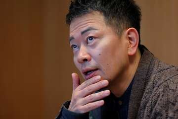 【悲報】宮迫さん「γ-GTPの数値が337でした。手の震えも止まらないしアル中かもしれません...」→