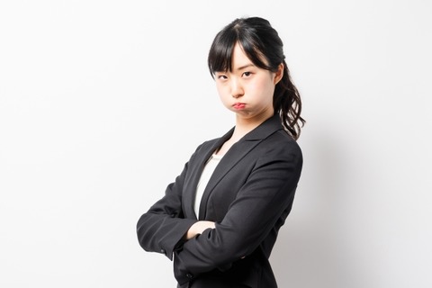 女「日本は女性にとって危険な国！」ワイ「じゃあ、夜道を女一人で歩ける国が海外にあるん？」→結果…