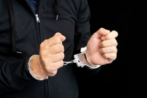 【画像】逮捕送検されたなんJ民達のご尊顔がこちらｗｗｗｗｗｗ