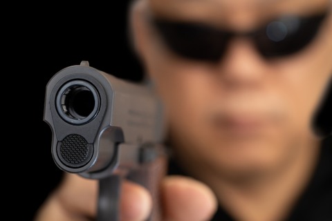 【画像】逮捕されたヤンキー先生、ヤクザみたいな顔だったｗｗｗｗｗ