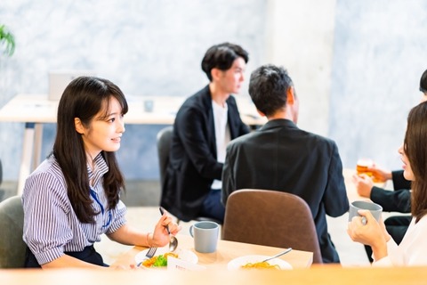 【愕然】派遣1日目ワイ「おし！社食行くか！」派遣先上司「あ、ワイ君ごめんね・・・社食はちょっとｗ」