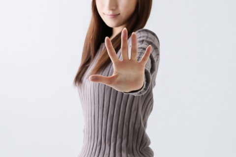 【悲報】女さん「あの、男は勘違いしないでほしんですけど、婚活女子ってみんな“男が嫌い”ですｗ」