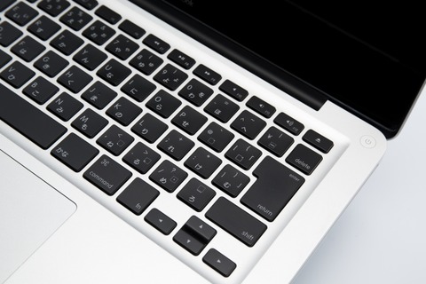 【画像】フェミさん「ITは元々女性の仕事だったが男に奪われた。この写真がソースです」