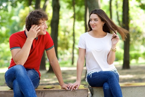 【動画】女さん「丁寧に誘ってくるやつキモくて引く」