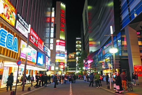 トー横キッズの女の子と遊んだんだがこいつらガチでヤベーなｗｗｗｗｗｗ