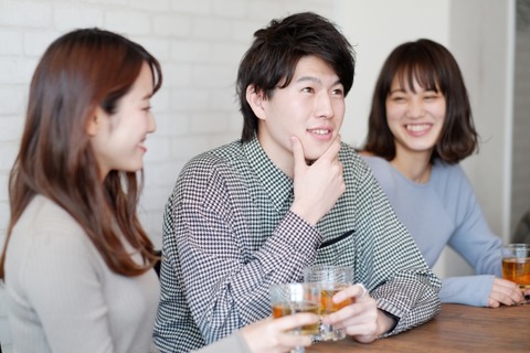 【衝撃】女性からの意見です。男の顔、身長は実は見てません。大切なのはこれです・・・・