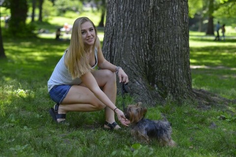 【画像】700匹の犬を殺処分した美人さん、末路があまりにも悲しすぎる・・・・・