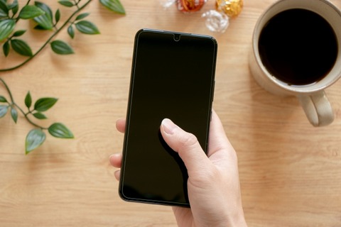 【悲報】家庭教師先のJCのスマホ勝手に見た結果・・・・・