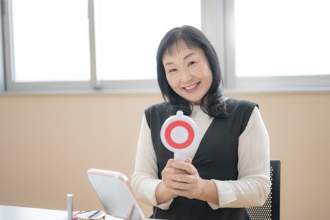 ババア先輩(46)「おつぽよ～何歳からおばさんって話になったんだけど私まだいけるよね？w」→