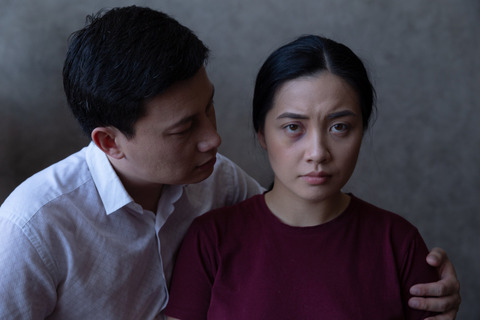 【悲報】自転車の女性と接触「ケガさせたんだぞ、体で払えるか」→