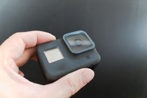 【画像】JK女子マネージャーの更衣室の蛍光灯にカメラ仕掛けた結果ｗｗｗｗｗｗ