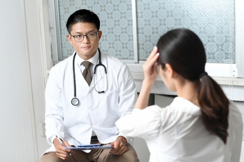 【悲報】医者「あなたは3年間寝ていました。これから話すことは全て真実です…」