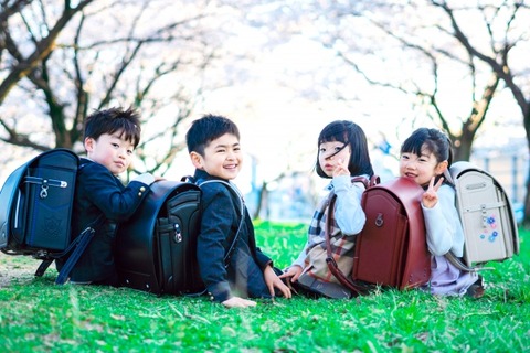 【画像】30年前の小学生、これを腕に刺してたってマジかよｗｗｗｗｗ