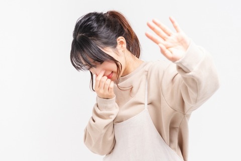 【悲報】13歳の娘に「息臭い。お願いだから死んでほしい。」って言われた結果・・・・・