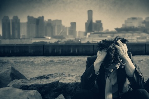 【悲報】ワイ(26)の4年付き合った彼女、50手前のBBAだった・・・