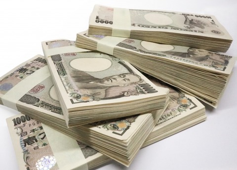 弊社、退職ラッシュの歯止めに株を社員に配った結果・・・