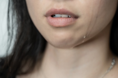 【悲報】妻「(ごめんなさいあなた…私もうあなたのところへ戻れないかも…)」夫「帰ってこなくていいよ」・・・・結果