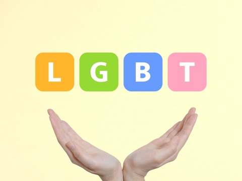 「心は女だと言えば女湯に入れるぞ！」LGBT団体「………」→