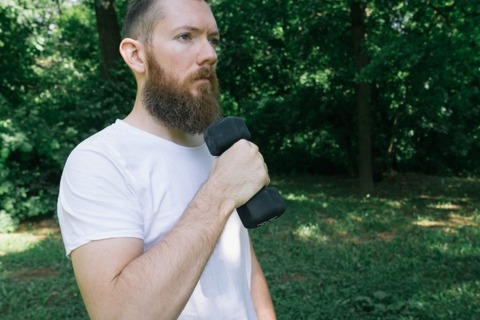 【恐怖】白人男性「ふんっ！」白人女性「……！？」(動画ｱﾘ)