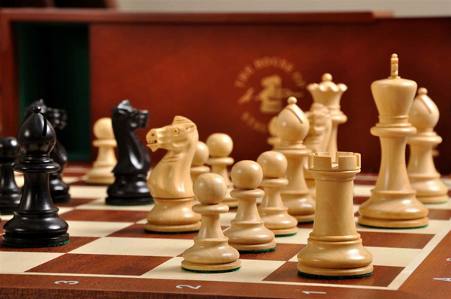 grandmaster-chess-set
