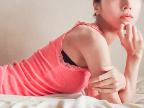 【朗報】夜職女子、キモい客をたったの3行で仕留めるｗｗｗｗ