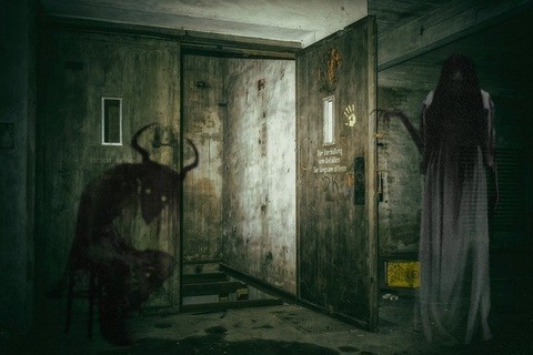 creepy-2807551_640