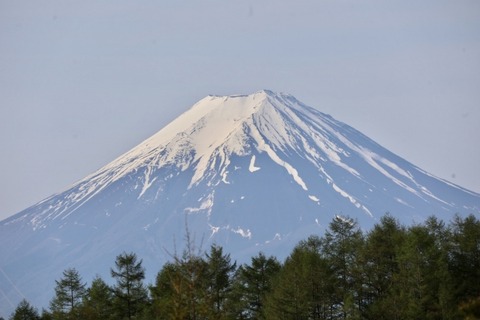 【恐怖】富士山生主滑落の動画に「こっちに来ないで」「こっち来い」の謎の声・・・