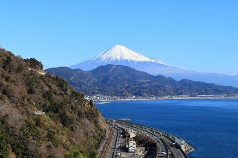 「ねえ、山いらない？」Twitterにガチの上級国民が降臨した結果 → 20万いいねｗｗｗｗｗ