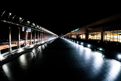 narita-international-airport-1896684_640