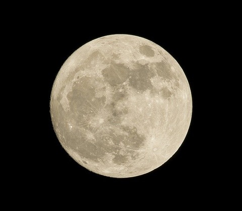 full-moon-1869760_640