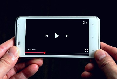 【衝撃】人気配信者さん、夜道でクソヤベェものを発見しビビりまくってしまうｗｗｗｗｗｗｗｗ