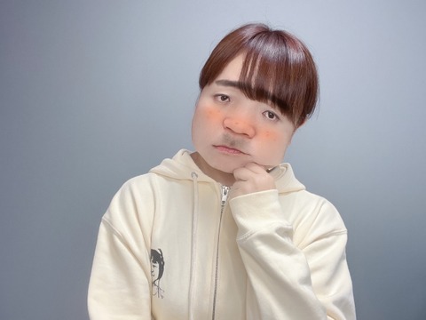 【画像】ブス女子「女はイージーモードとかいう男性達。これでも女はイージーですか？」