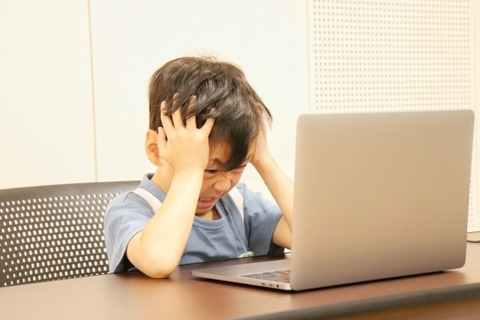 松明←たいまつ　こういうのあげていけ