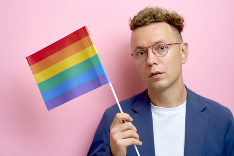 【悲報】トランス男性さん、上司に男扱いを頼んだら酷いことを言われてしまう・・・