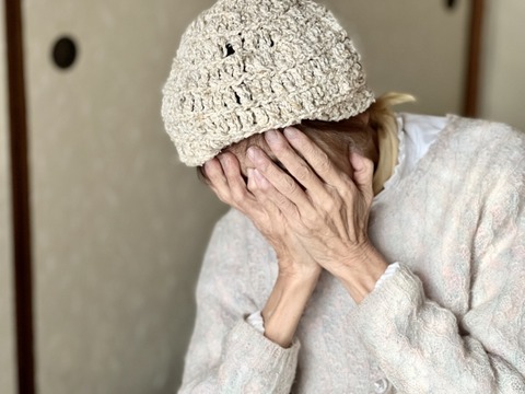 【胸糞注意】母親（78）に「はよ死ねや」といって首吊り自殺させた男、動機がヤバすぎる・・・