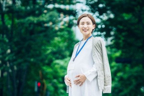 【地獄】旦那じゃない人の子供を『妊娠』した女の末路・・・