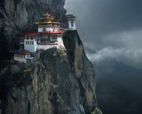 monastery_bhutan_22