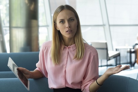 海外コメンテーター「今わたしが女性になると言ったら？」LGBT女性「は？草ｗｗｗｗおめーはオッサンだからｗ」→