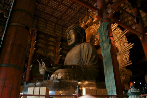 Daibutsu_of_Todaiji_3