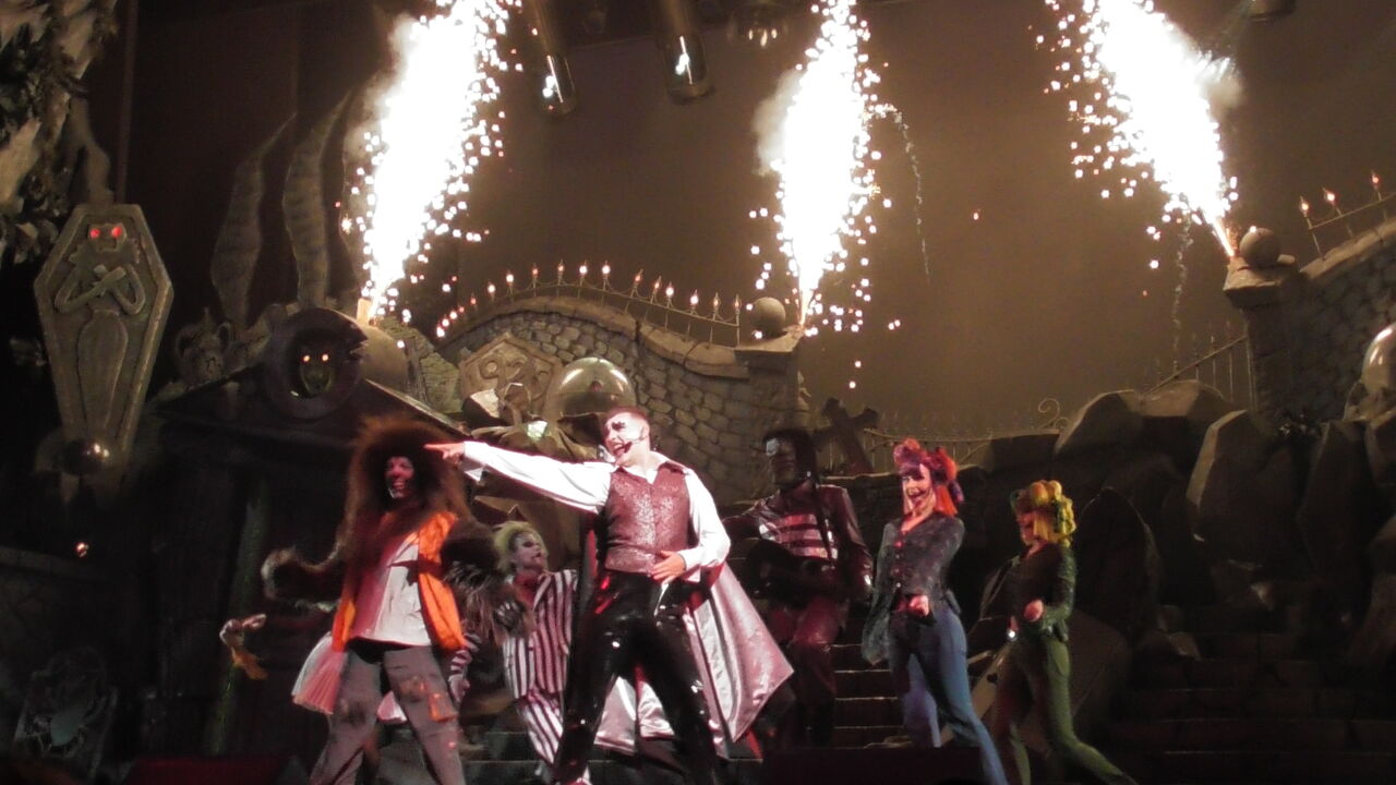 俊作bj Usj ユニモン ユニバーサル モンスターズ ロックンロール ショー 9月6日3回目 21年 パンダusjのショー パレ動画好き ユニバーサル スタジオ ジャパンの情報系ブログ