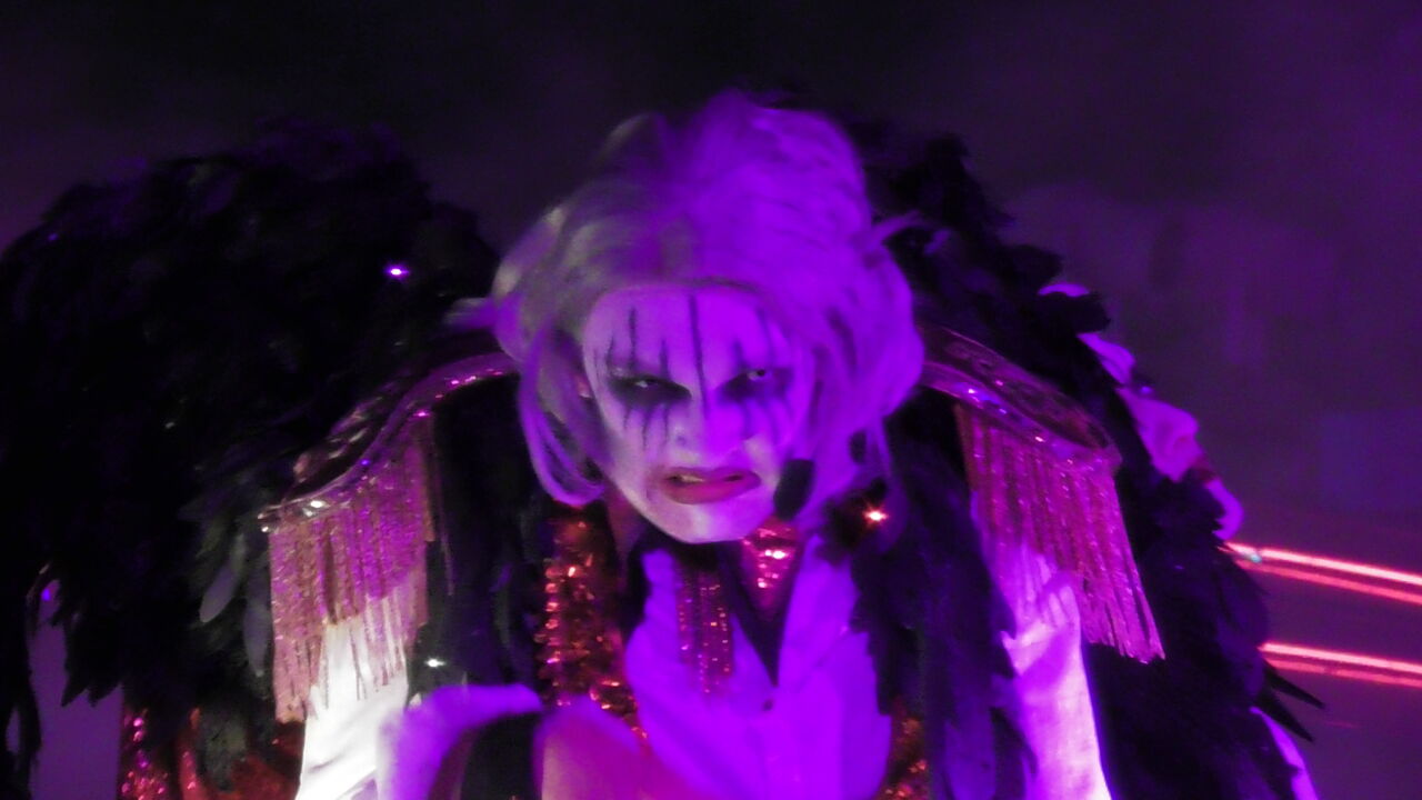 Usj ゾンビ デ ダンス メルズ ドライブイン前 1 2回目21年10月19日 ハロウィーン ホラーナイト パンダusj のショー パレ動画好き ユニバーサル スタジオ ジャパンの情報系ブログ