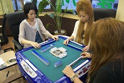 最も稼ぐ麻雀プロは 年収と収入について 麻雀プロの実態 驚きの年収とプロになる為の方法 最も稼ぐ麻雀プロは 年収と収入について 麻雀プロの実態 驚きの年収とプロになる為の方法