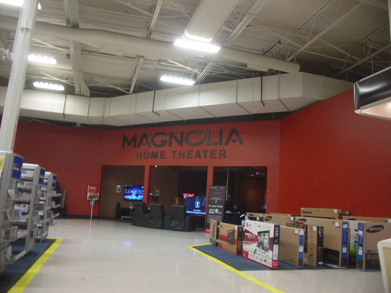 【ベストバイ】、スタンドアローンで2倍の広さのベストバイ・モバイルを今秋オープン！激しくウォルマートなアメリカ小売業ブログ