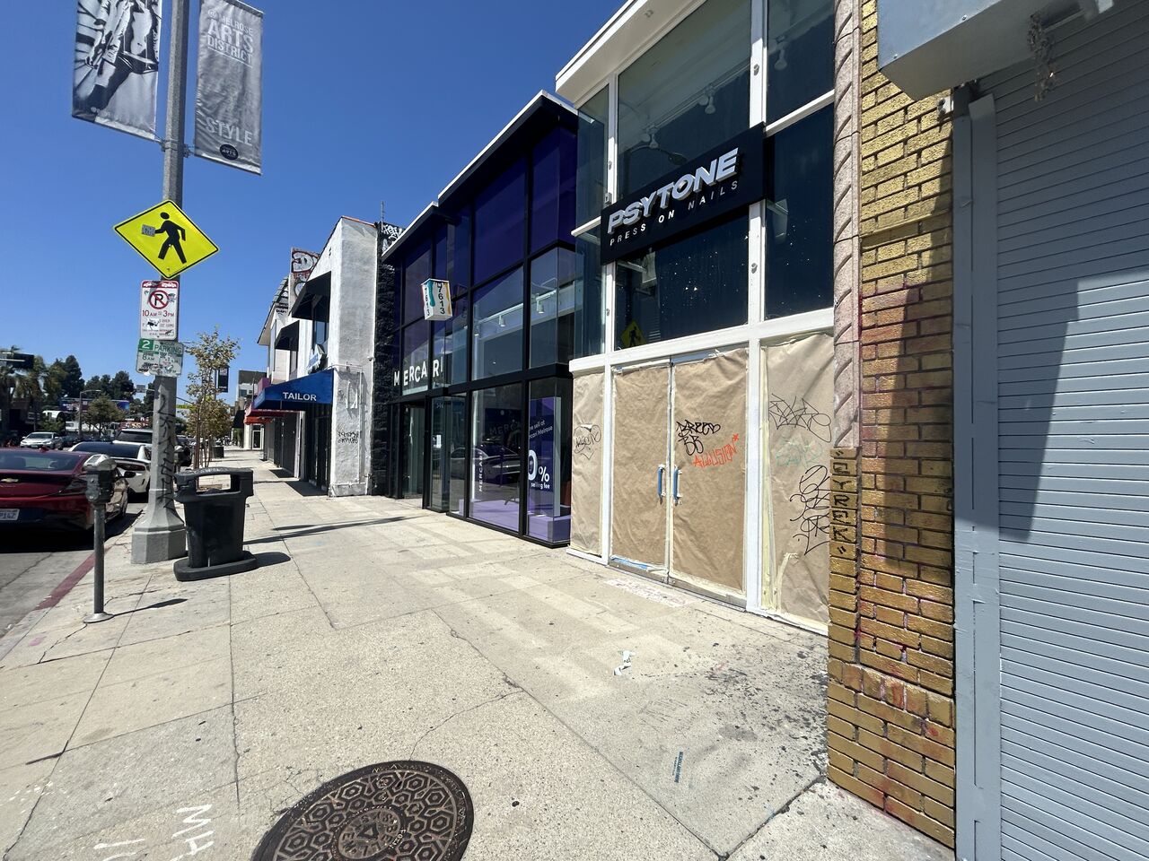 メルカリ】、不振の米国事業で人員削減後にＬＡメルローズに初の実店舗！も即・失敗？ : 激しくウォルマートなアメリカ小売業ブログ