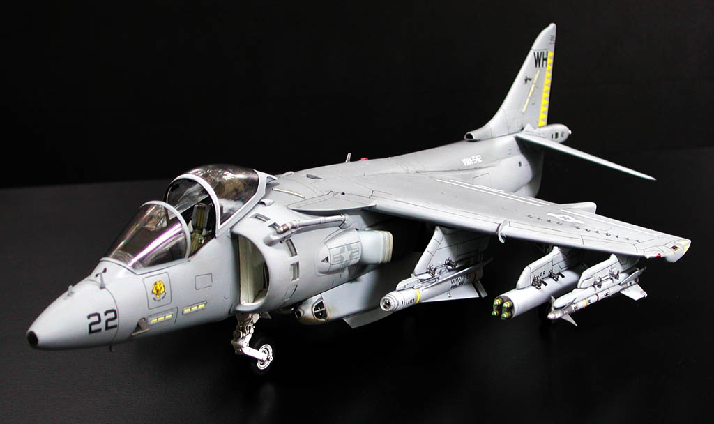 やっと完成! AV-8B ハリアーⅡ ( モノグラム 48 ) : Go Navy! (乙)