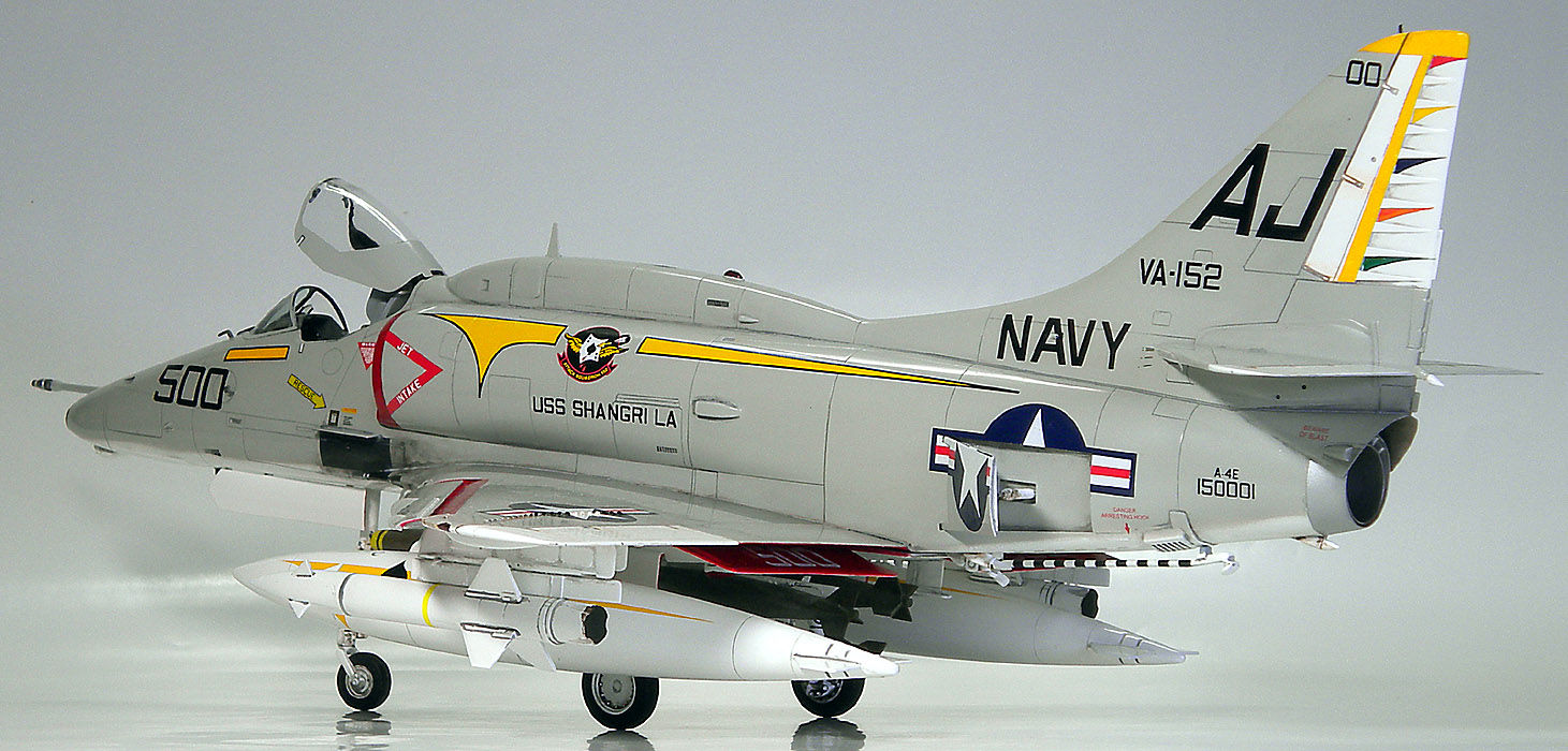 はせがわ1/32 マクダネルダグラスＡ-4E/Fスカイ-ホ―ク A-4E/F スカイホーク | 株式会社 ハセガワ