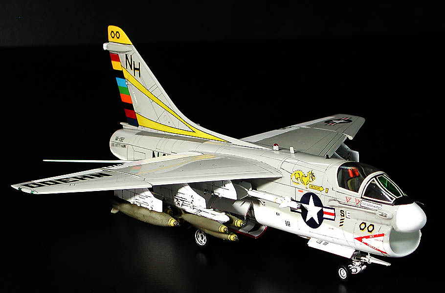 コルセアⅡ世 完成！ ( フジミ 1/72 ) : Go Navy! (乙)