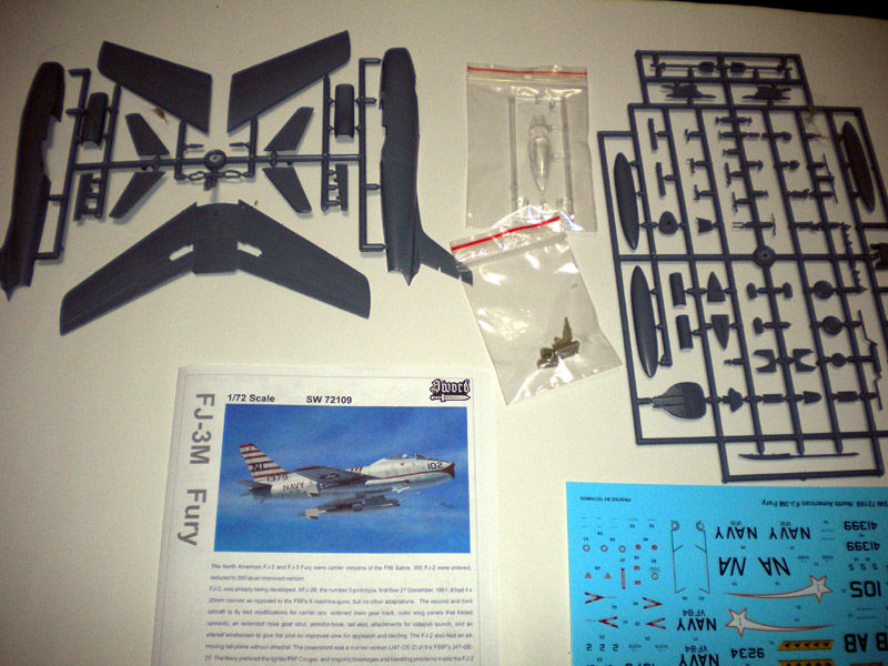 Sword 1//72 North-American FJ-3M Fury # 72109