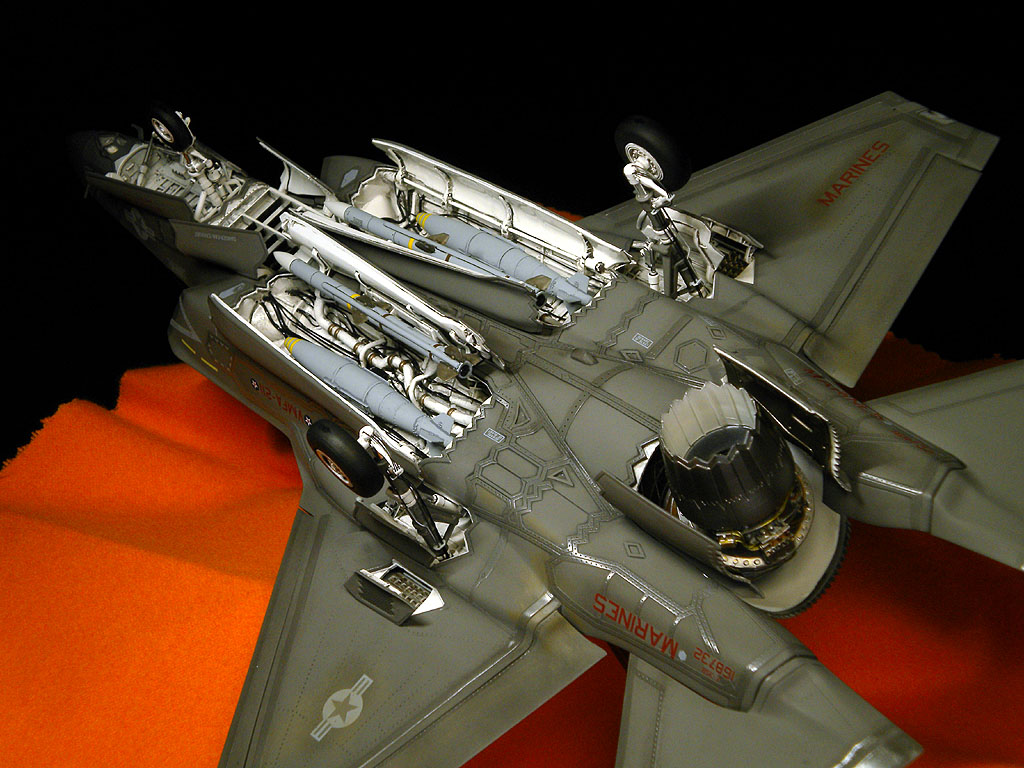 F-35B　ライトニングⅡ　キティホーク　エッチングパーツ　セット　プラモデル Amazon | キティホークモデル Qメン飛行機シリーズ アメリカ空軍