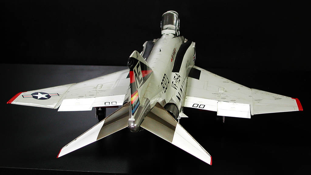 F-4J PhantomⅡ 完成！ （ 1/32 レベル旧 [70年代金型] ） : Go Navy! (乙)